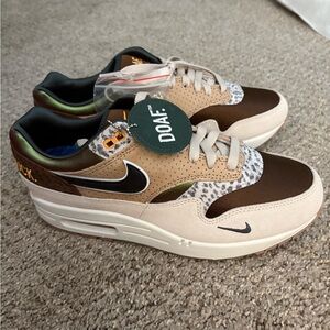 Nike Air Max Sneakers in Brown and Beige